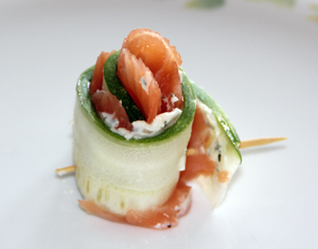 zucchini-salmon-rolls